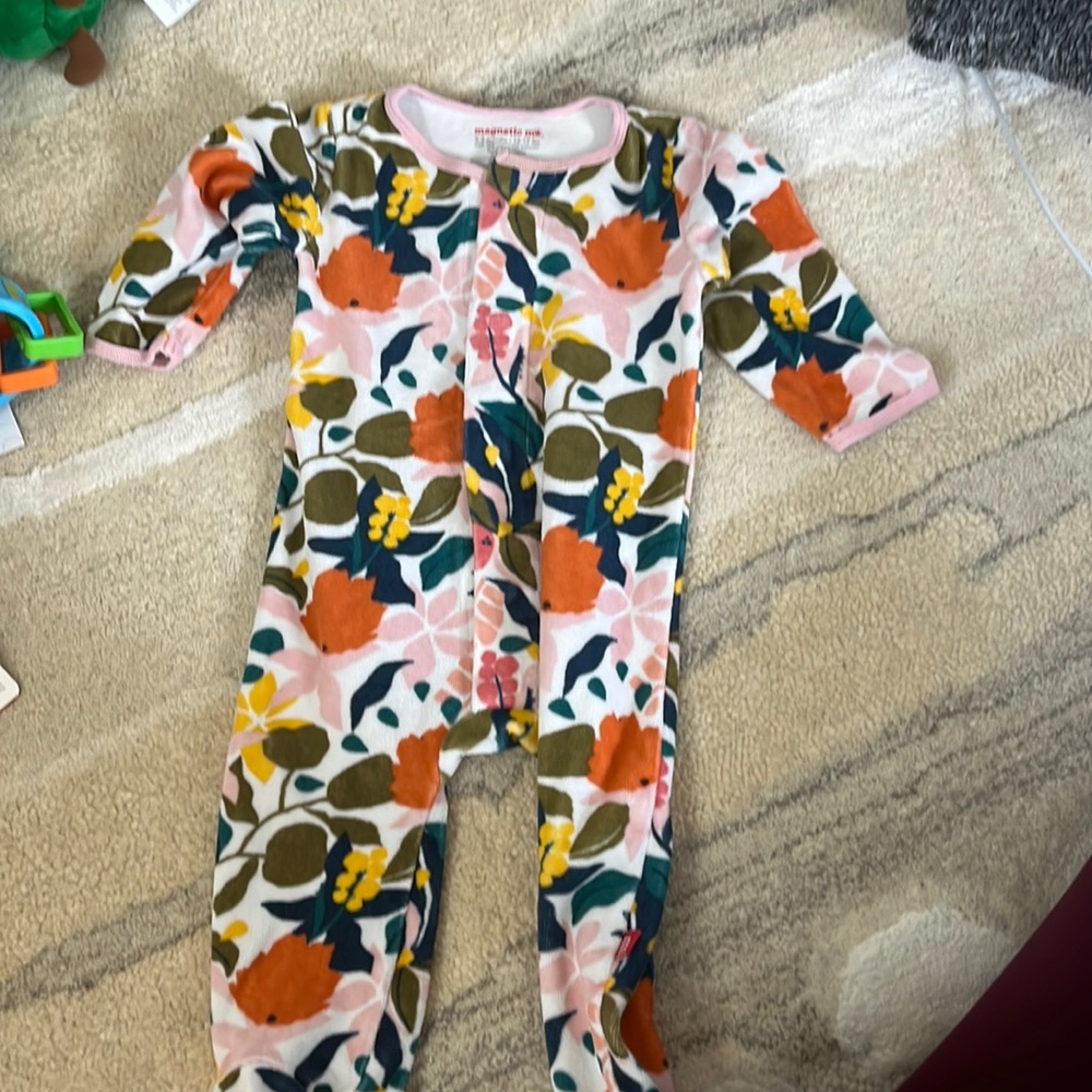 Magnetic Me Onesie 6-9 Months
